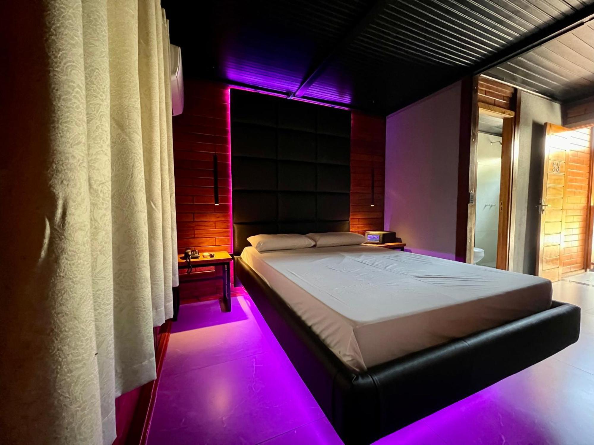 Amy Motel Embu Ngoại thất bức ảnh